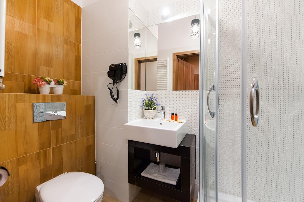 Prestige Apartments Wola Kolejowa Warsaw Bilik gambar